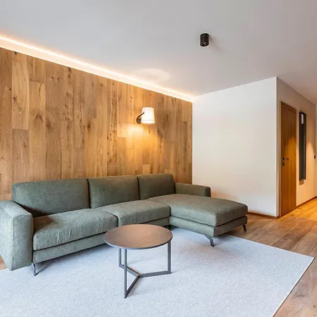 104 By Alps Appartement *