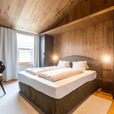 104 By Alps Apartment