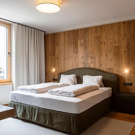 104 By Alps Apartment
